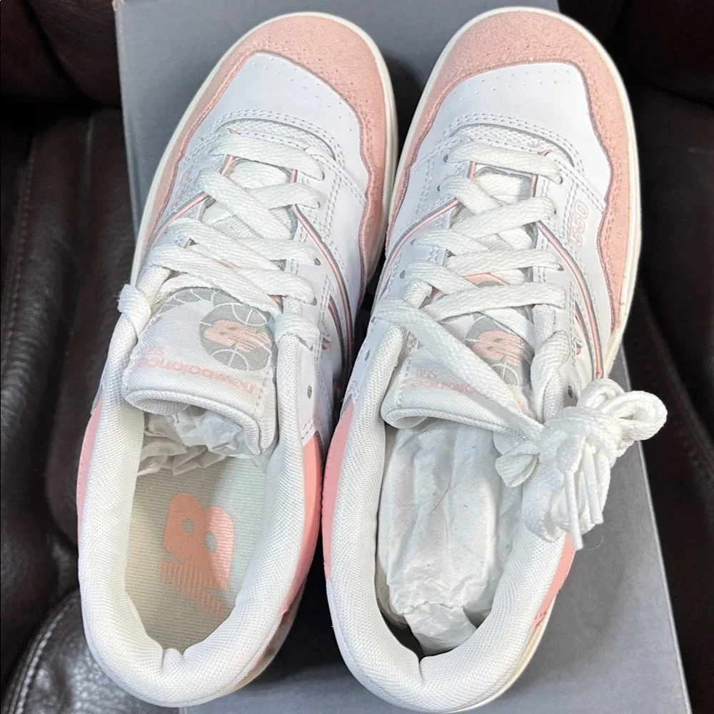 New Balance 550 Athletic Shoe - Big Kid - White / Pink Haze blanc rose 4 1/2 - Picture 11 of 13